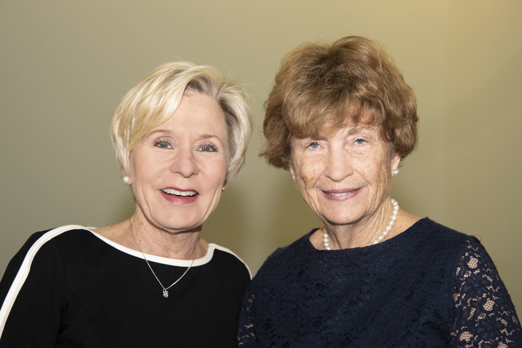 Karen Costellano, Suzie Nall